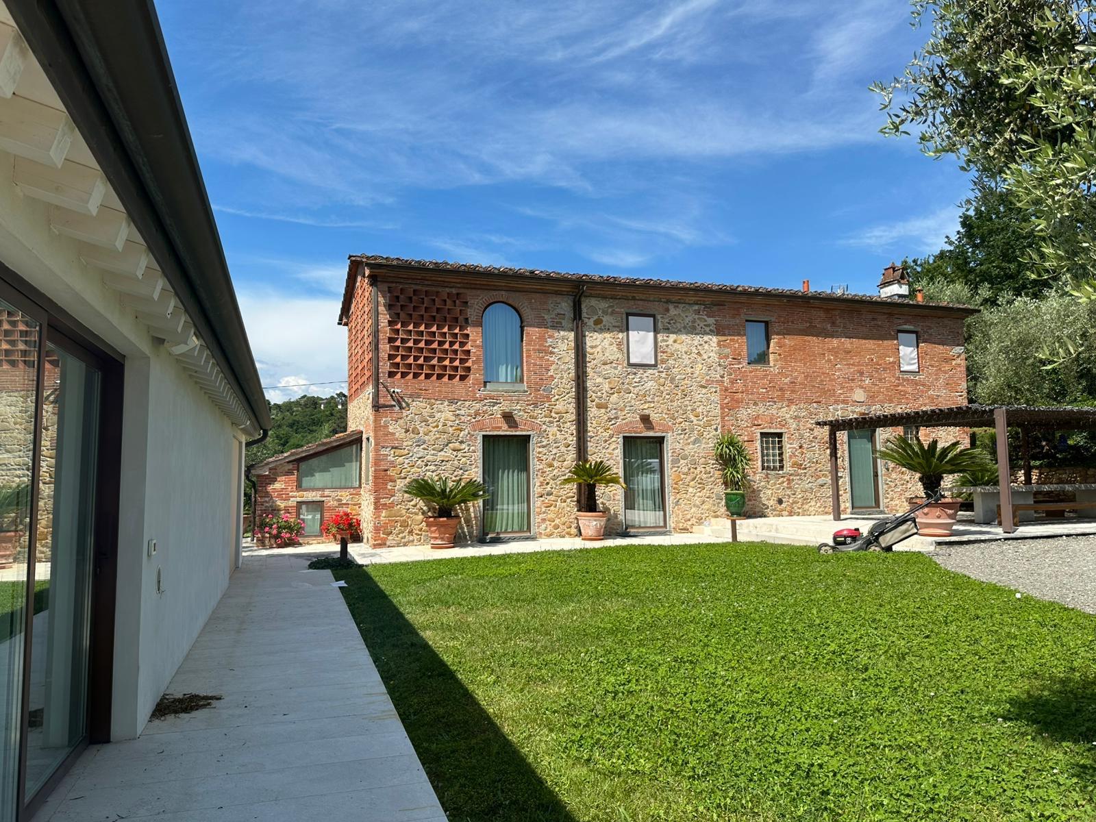 Ristrutturazione casale in pietra