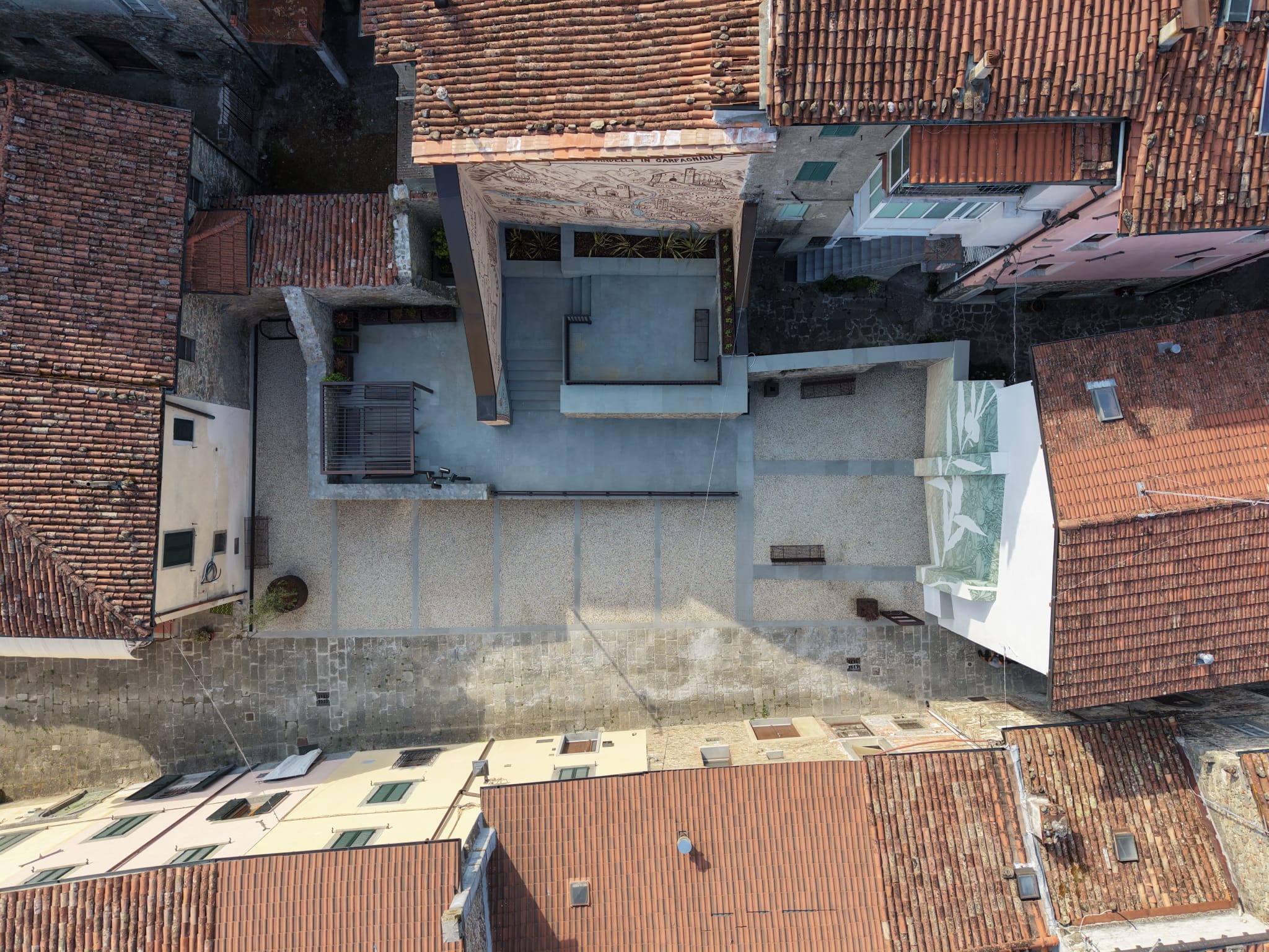 Intervento urbano dall'alto