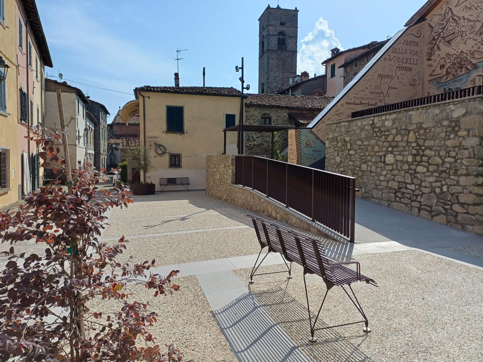 Riqualificazione piazza cittadina